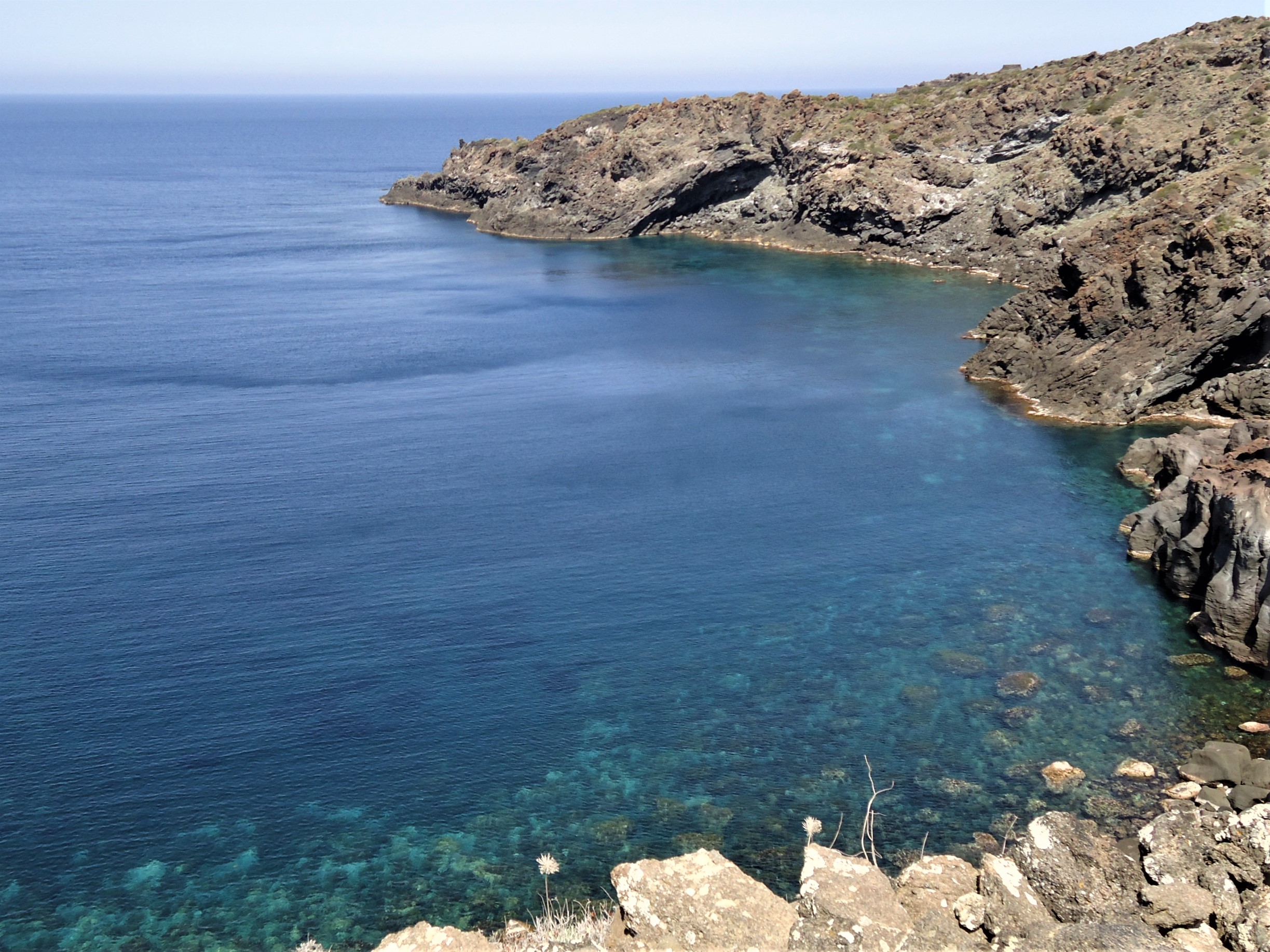 Pantelleria: il mare di cala 5 denti