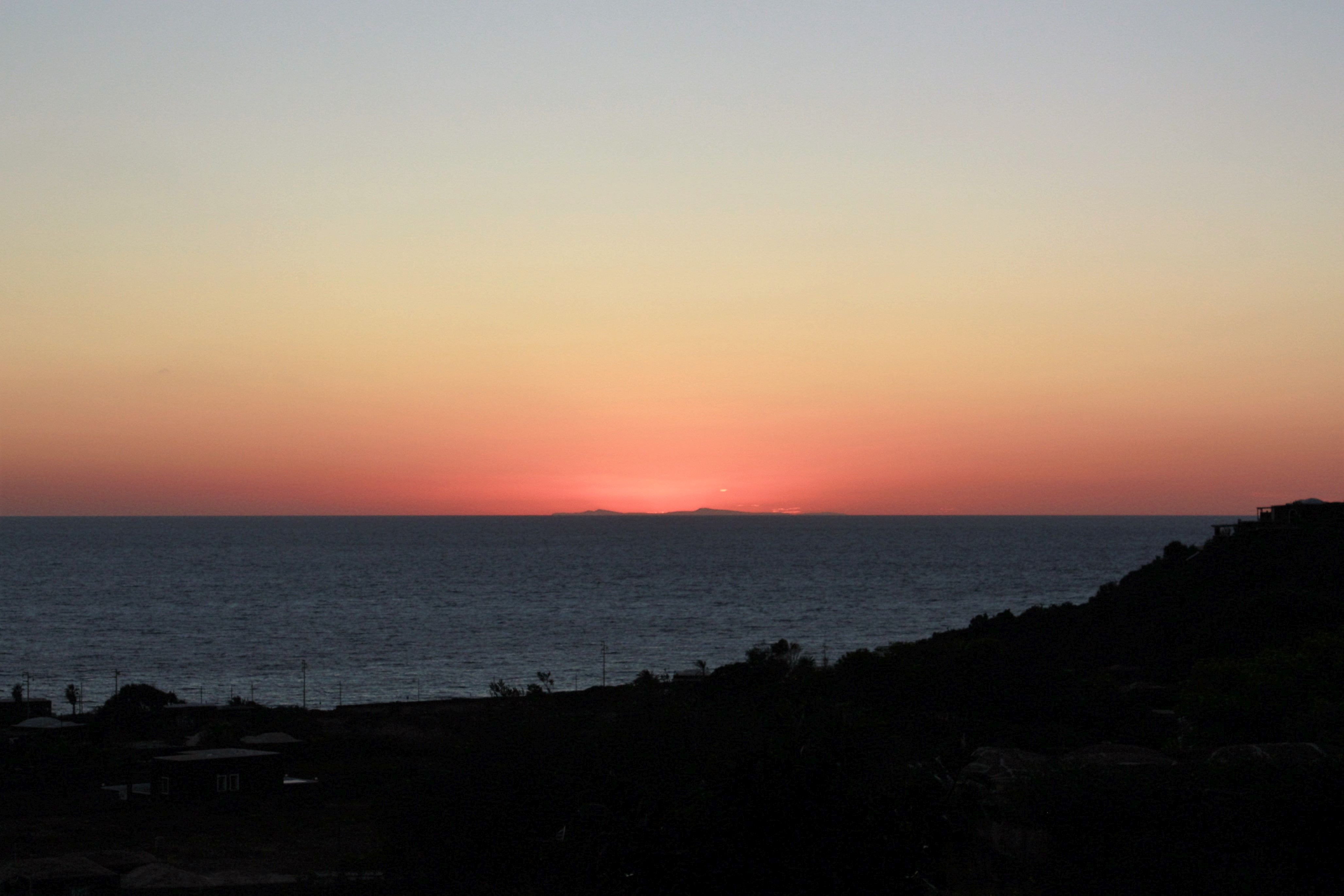 da Pantelleria si vede la Tunisia